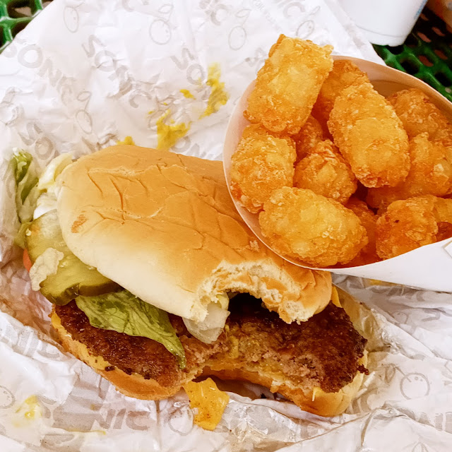 Hamburger with Tater Tots