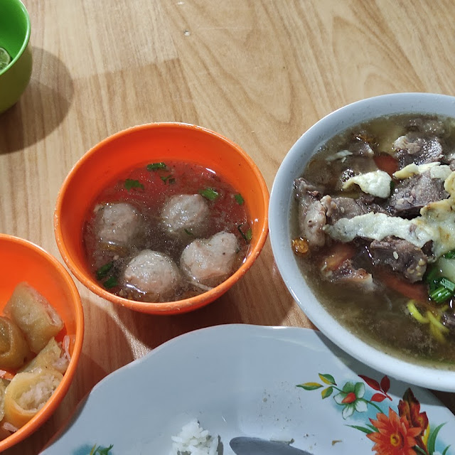 Soto Mie Daging Basi
