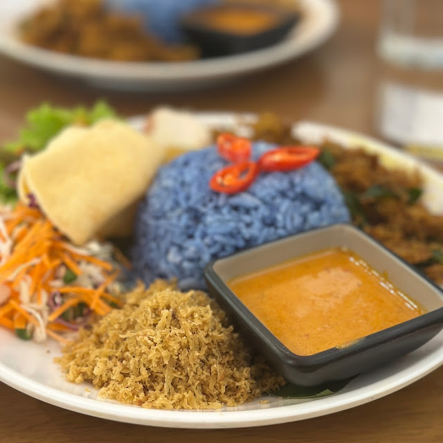 Nasi Kerabu Rempah