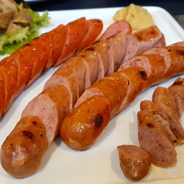 Bratwurst Platter