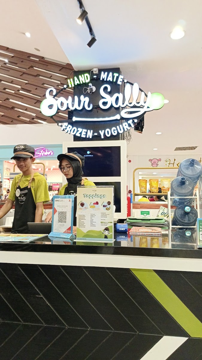 Sour Sally Mini Ciwalk