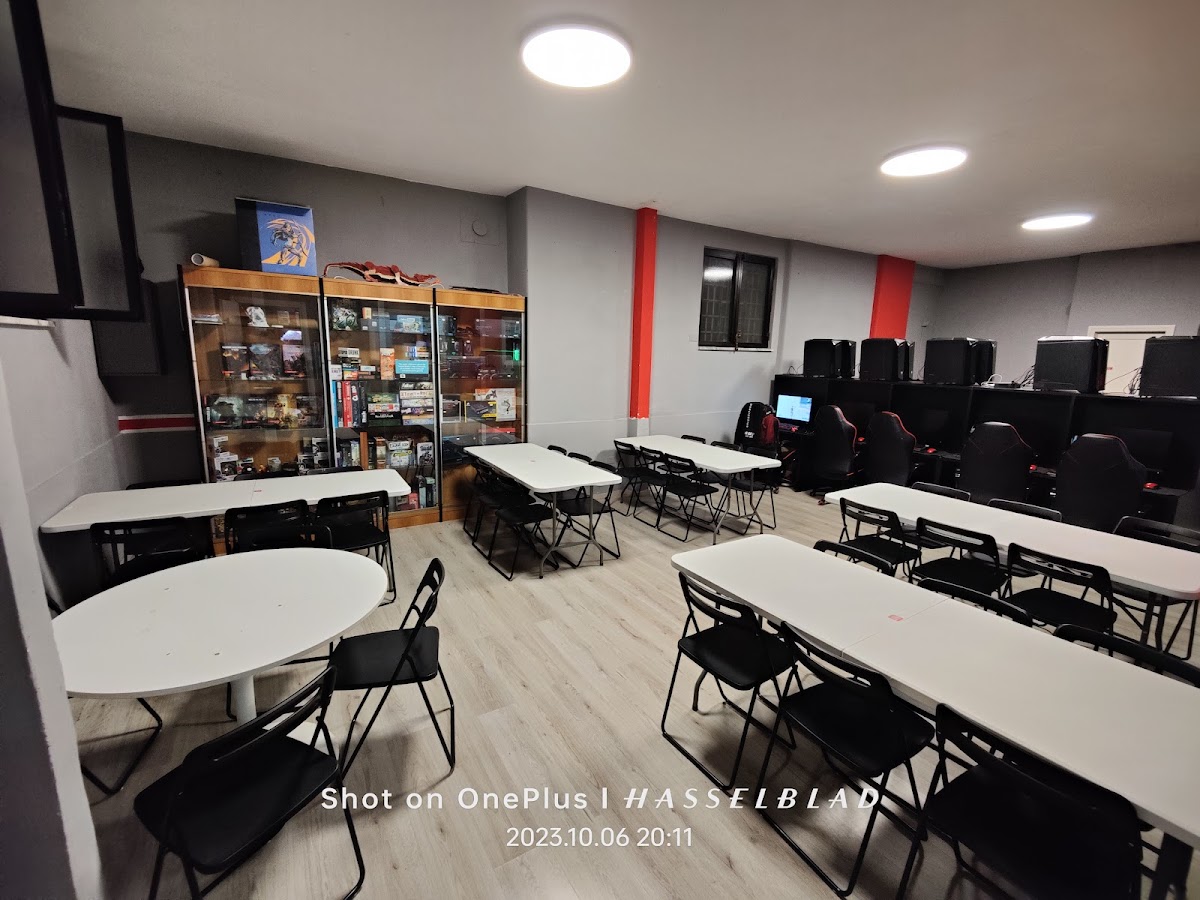 Space Games E-sport Bar Sala lan