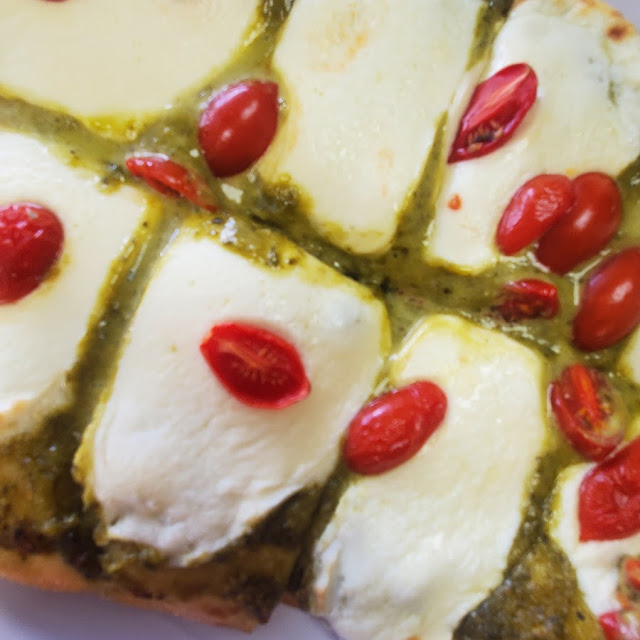 Margherita Flatbread