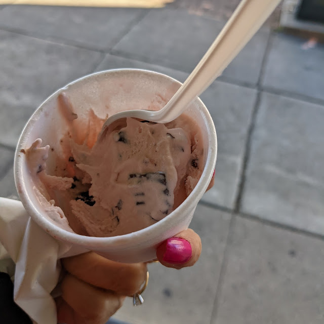 Amaretto Cherry Ice Cream