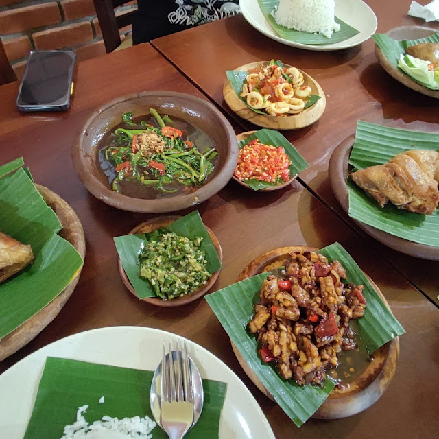 Ayam Goreng Talapia Goreng Kangkung Belacan