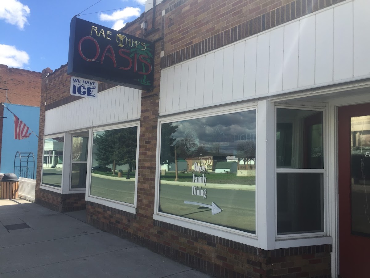 Sprague Motel Oasis Bar & Grill