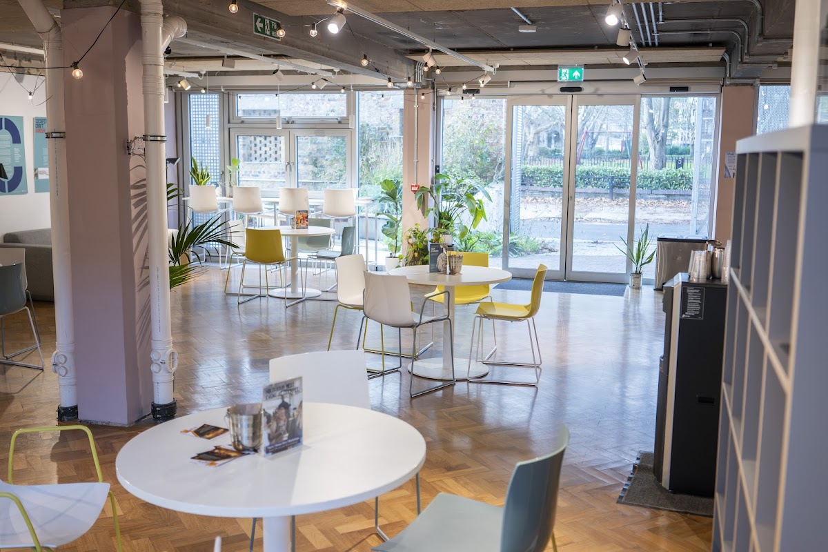 Spring Café Cockpit