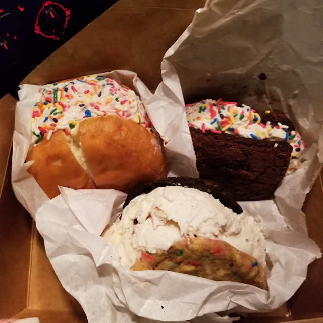 Brownie Ice Cream Sandwich Dounut Ice Cream Sandwiche