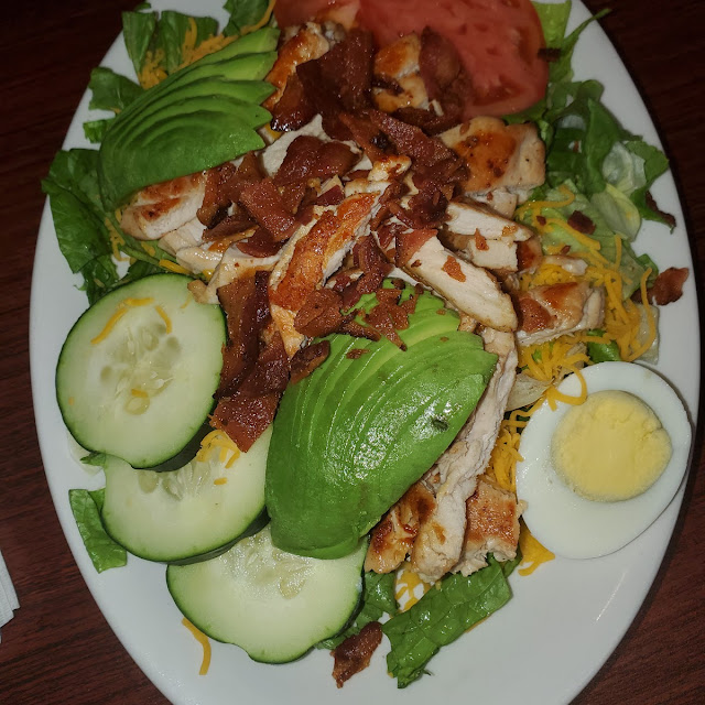Crispy Chicken Cobb