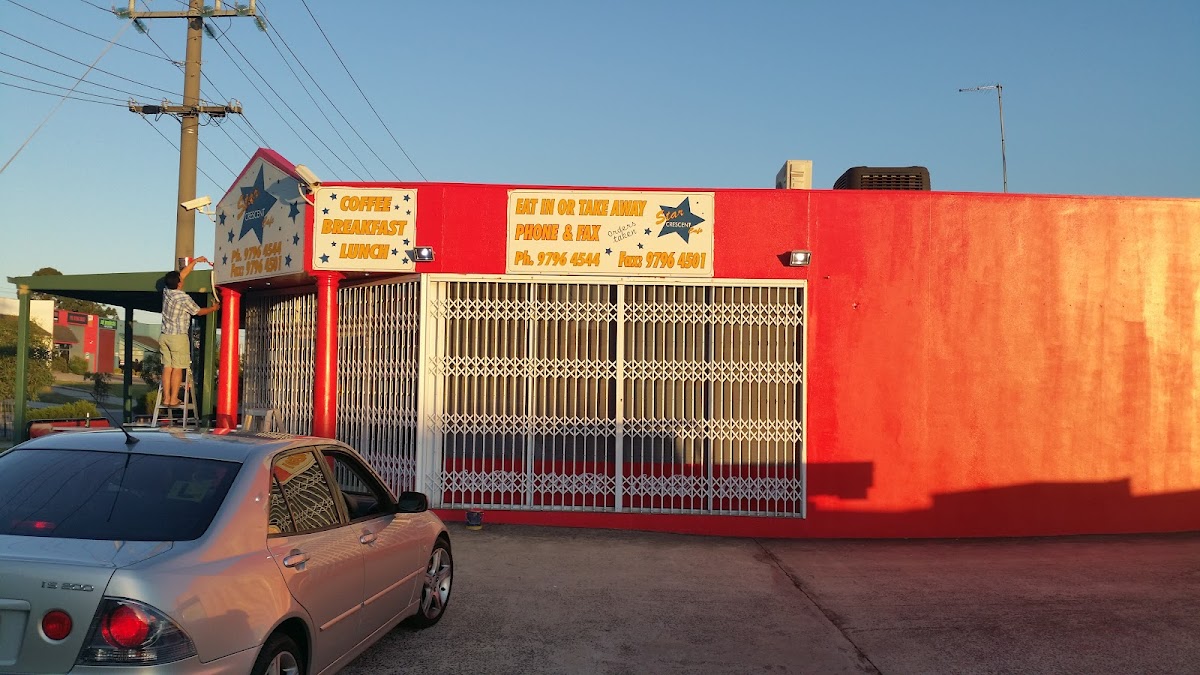 Star Crescent Cafe