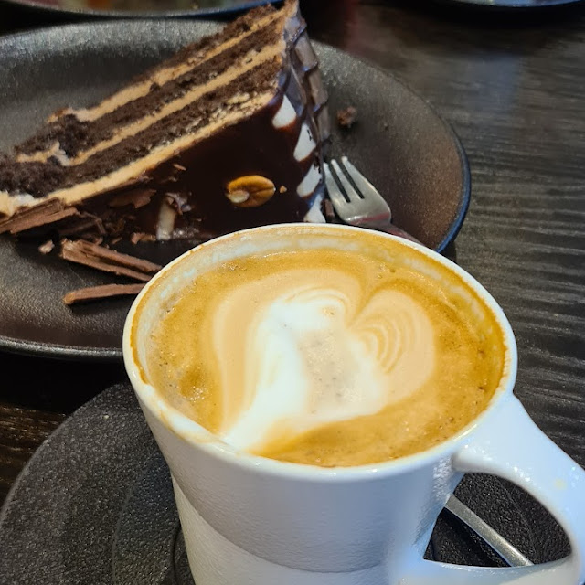 Chocolate Cake with Cappuccino