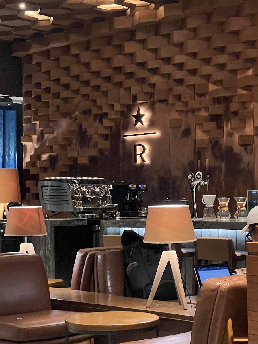 Starbucks Reserve Three E-Com Center