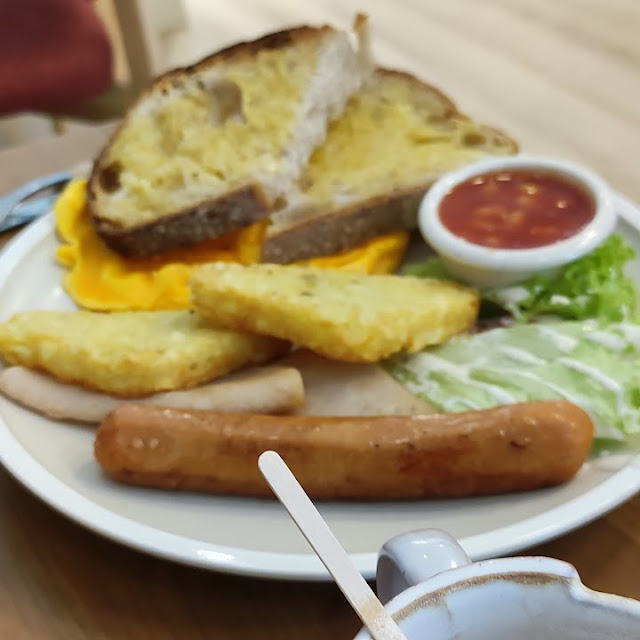 Big Breakfast
