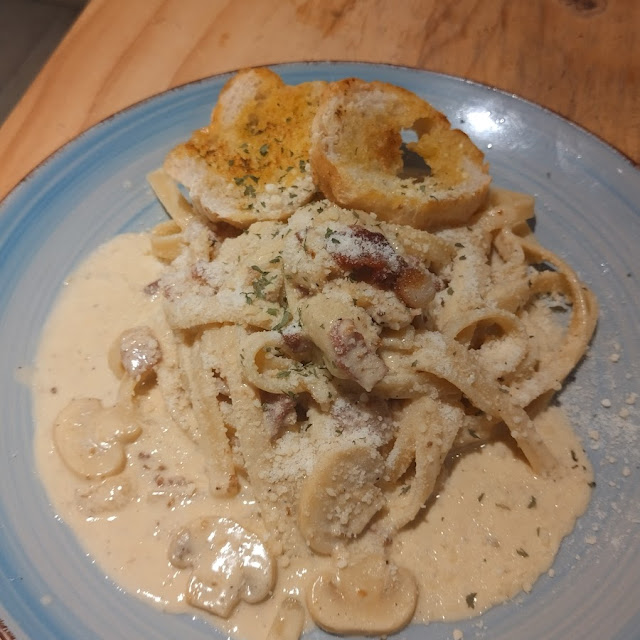 Creamy Bacon Mushroom with Truffle Oil