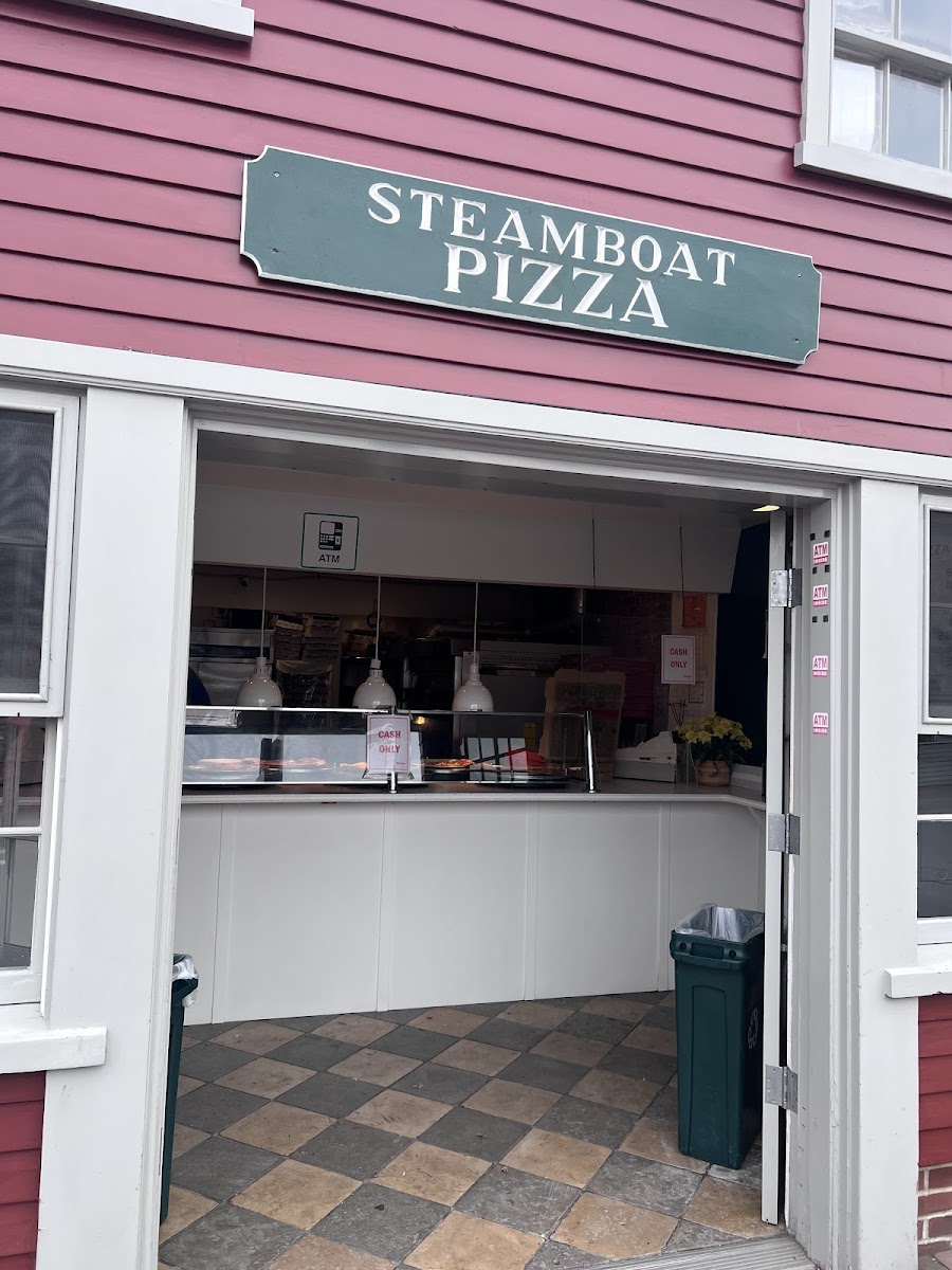 Steamboat Wharf Pizza