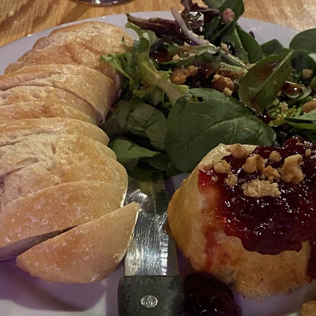 Baked Brie Cheese
