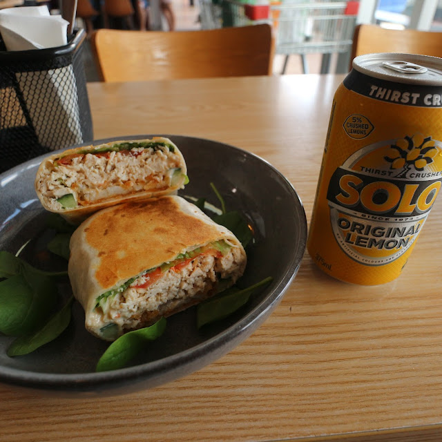 Signiture Chicken Roll Combo