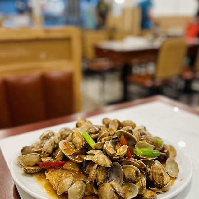 Stir Fried Pipis in XO Sauce XO酱炒蚬