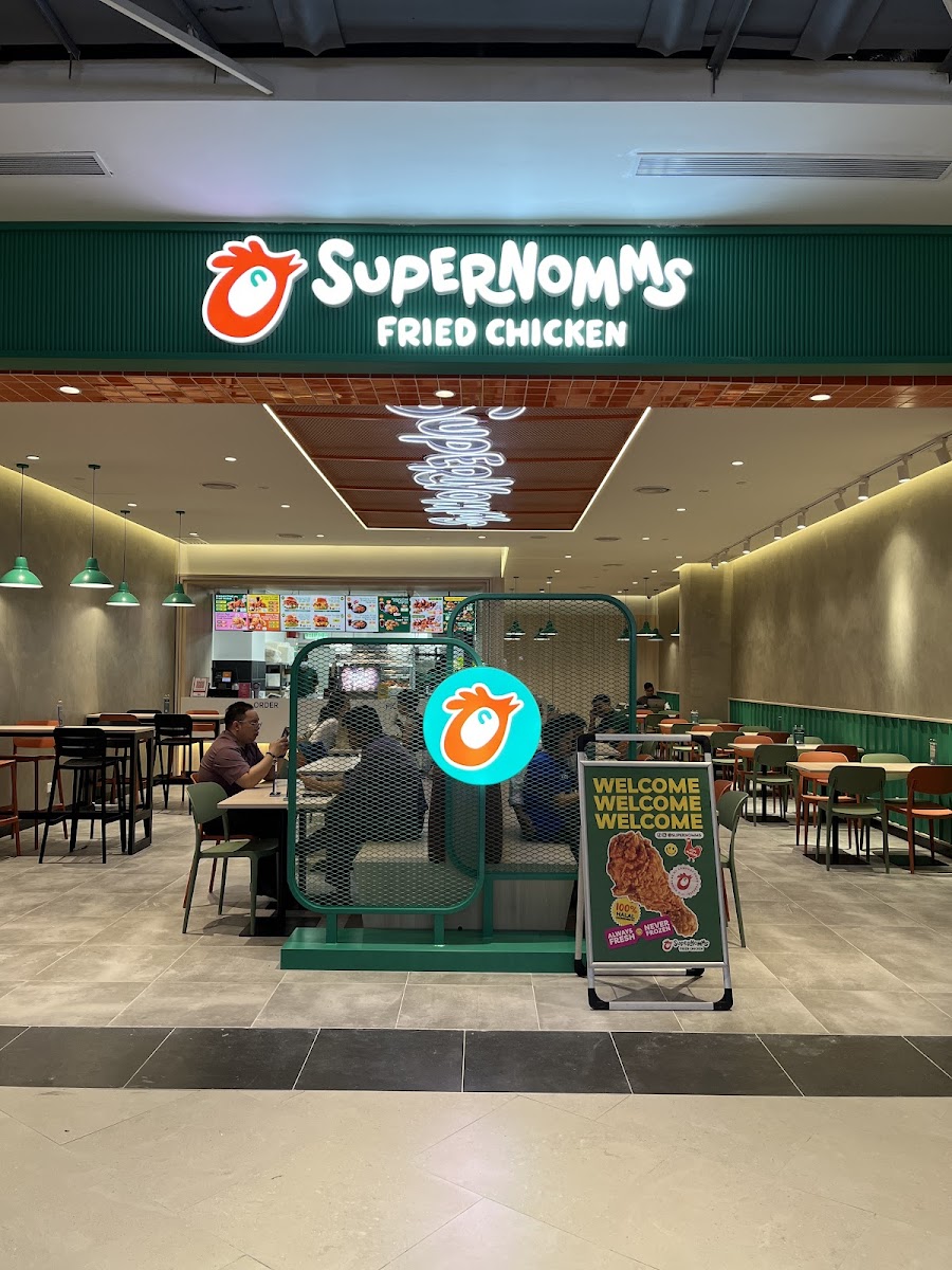 SUPERNOMMS FRIED CHICKEN - 168 Park Mall