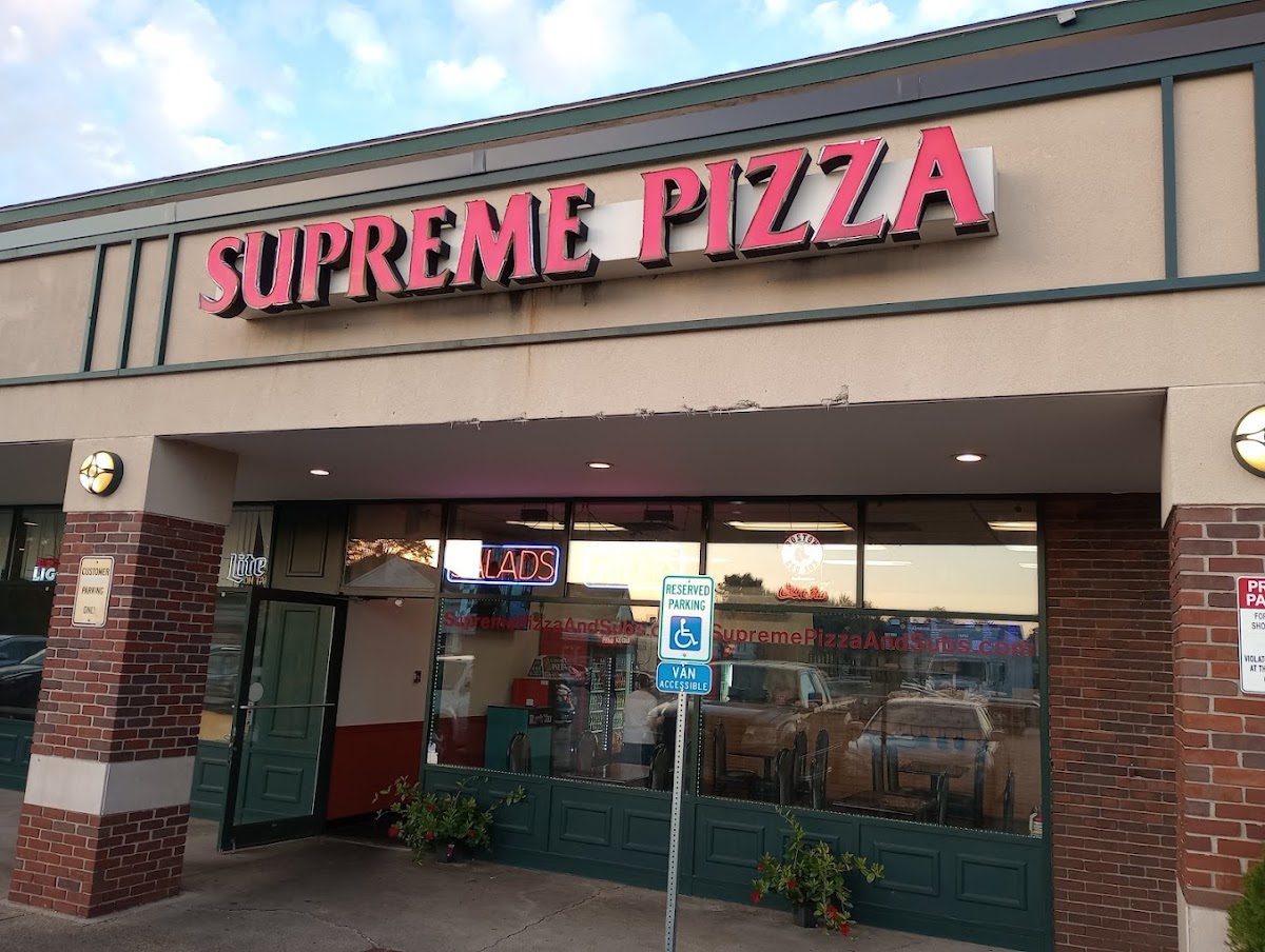 Supreme Pizza & Subs