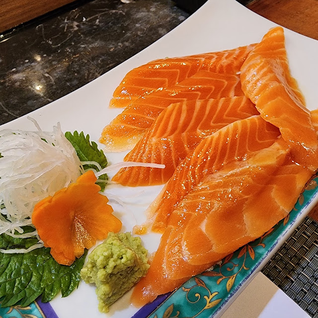 Salmon Belly Sashimi