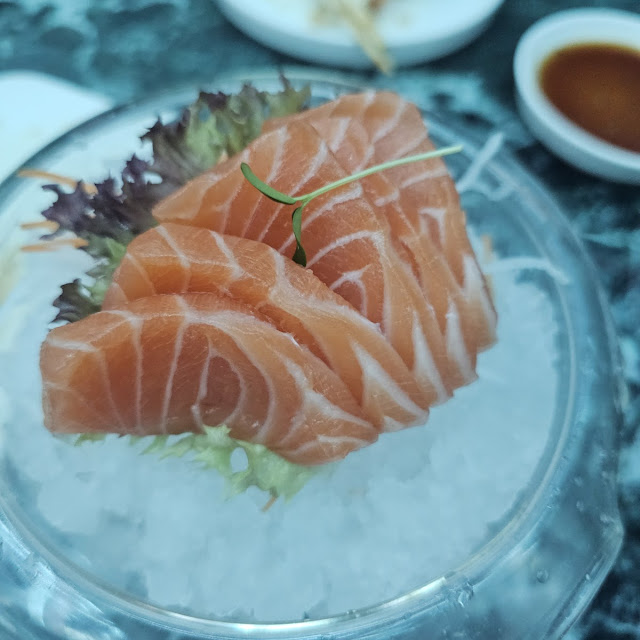 Sashimi Di Salmone