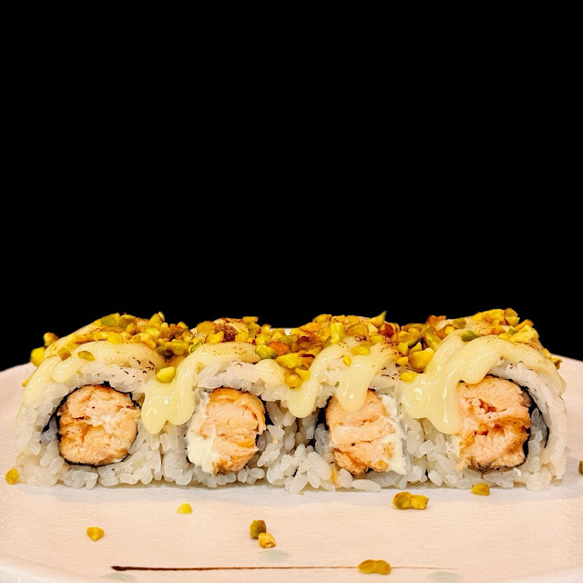Uramaki Flambe