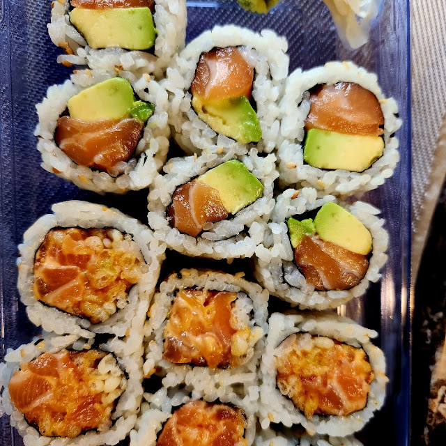 Spicy Salmon Roll