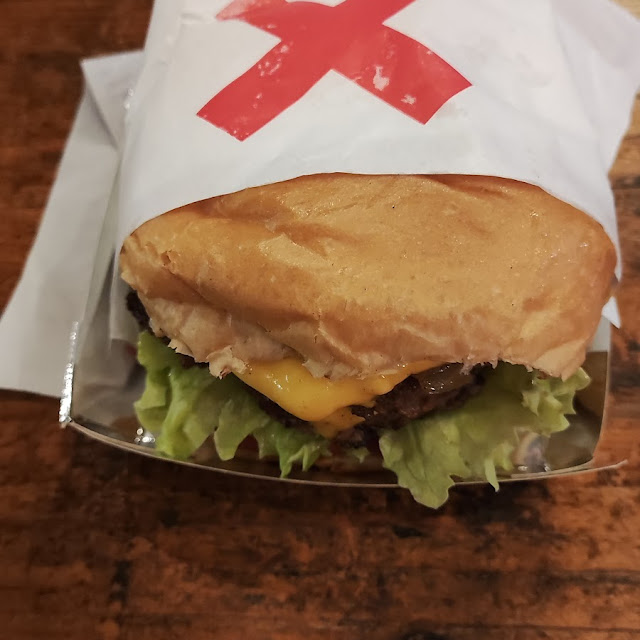 Double Cheeseburger