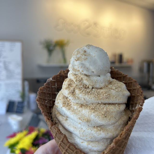 Sweeties Maple Creemee