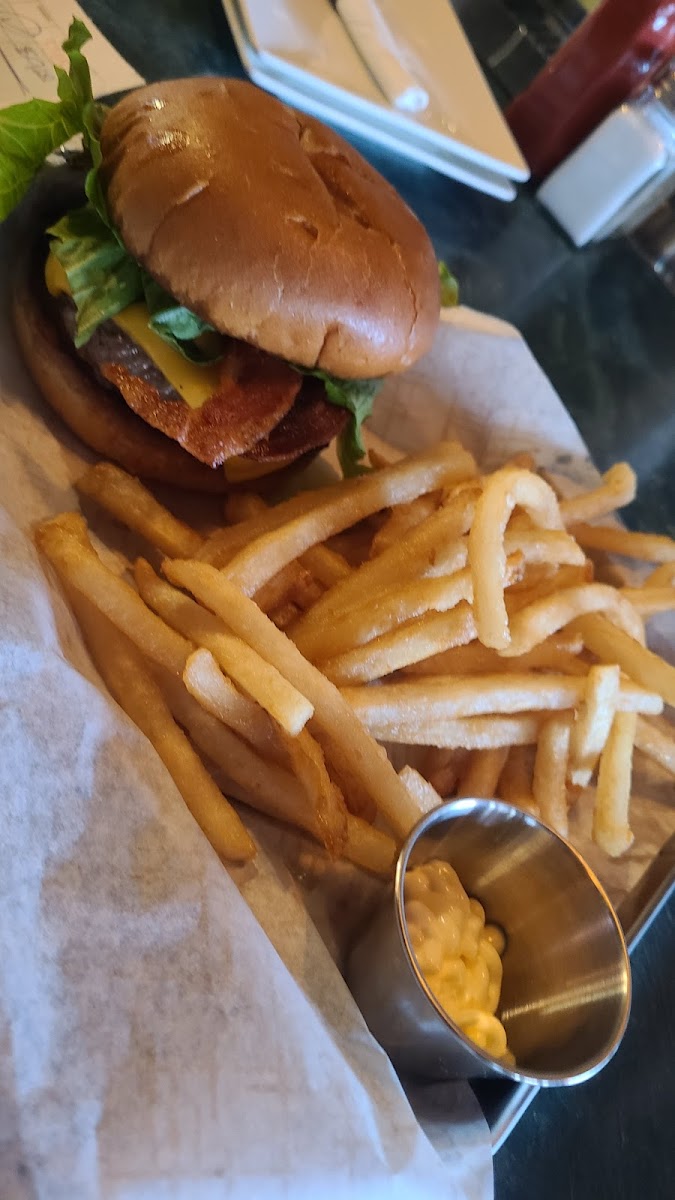 Sweetwater Tavern