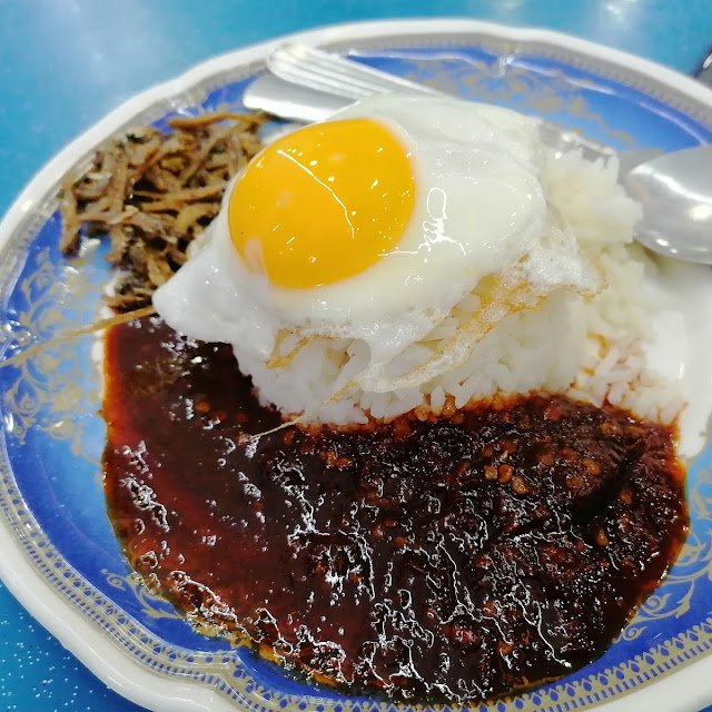 Nasi Lemak Panas Kao Kao