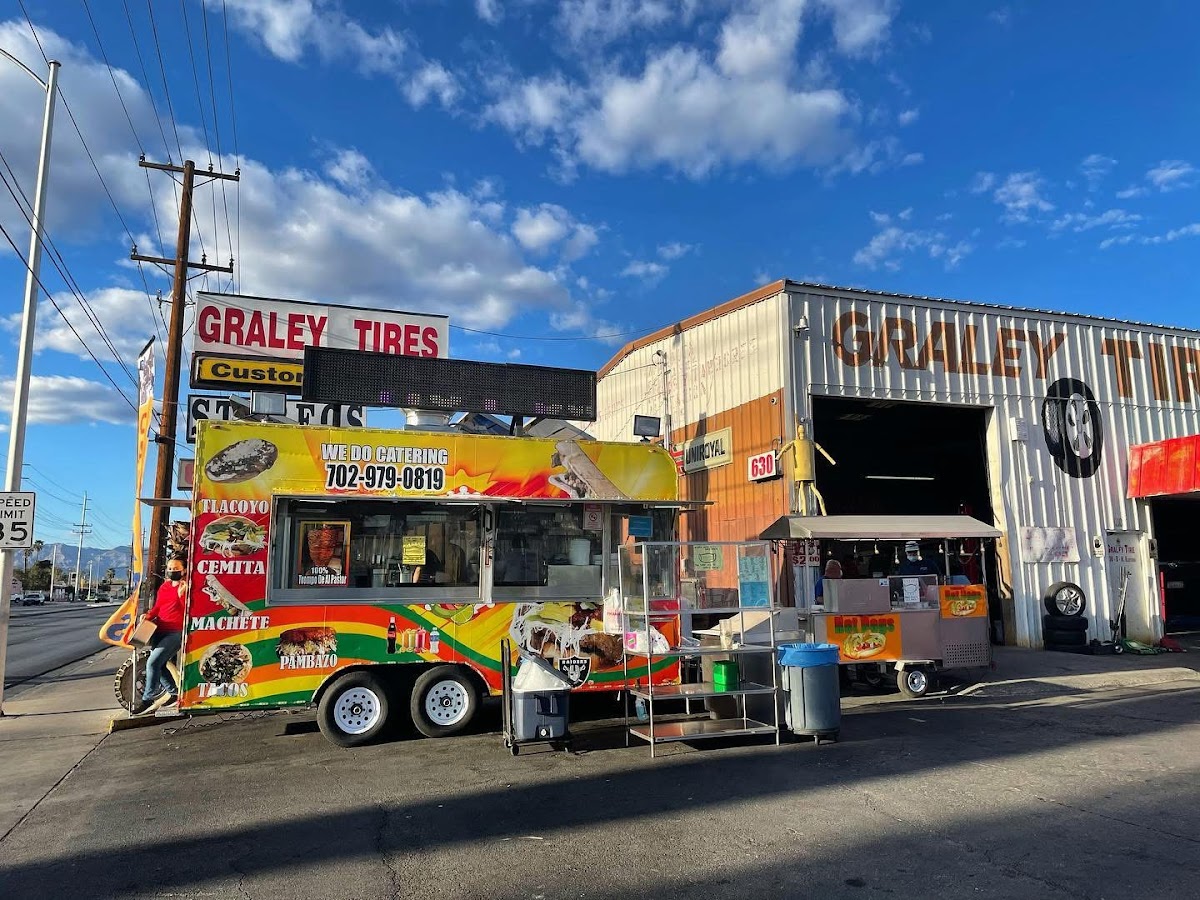 Tacos Los Chapitos