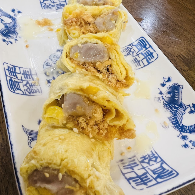 sf16 Homemade Yam & Floss Egg Roll