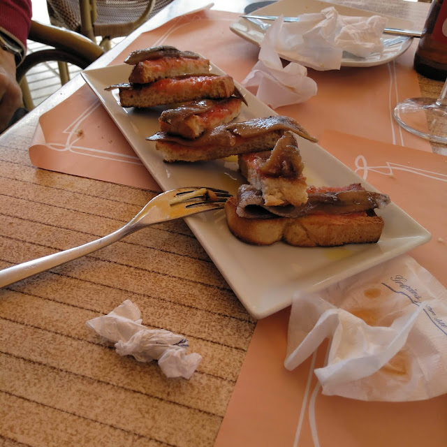 Anchoas del Cantábrico En Tostas