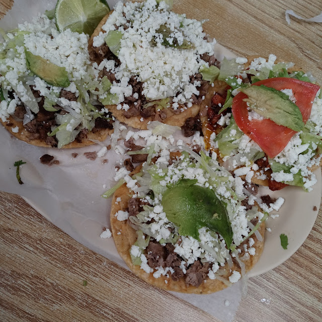 Tostadas De Bistec