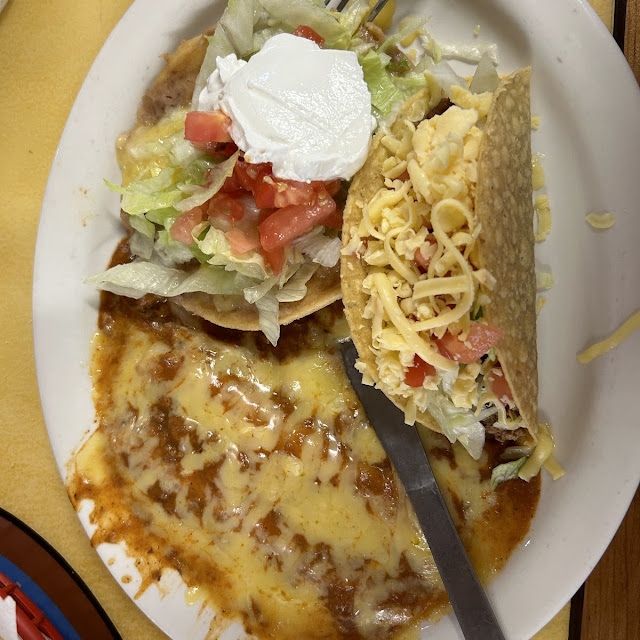 Chalupa Plate
