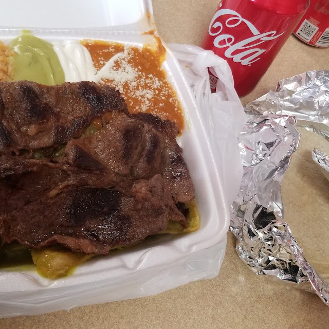 Chilaquiles Verdes Con Bistec