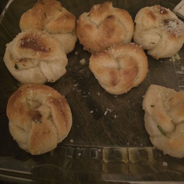 Garlic Knots