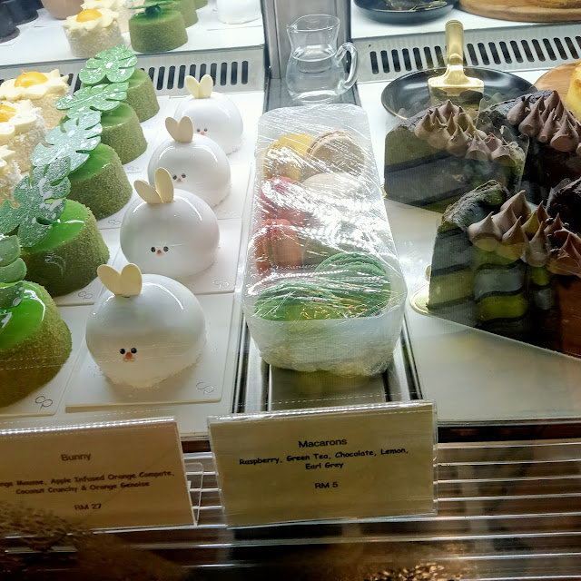 Cakes