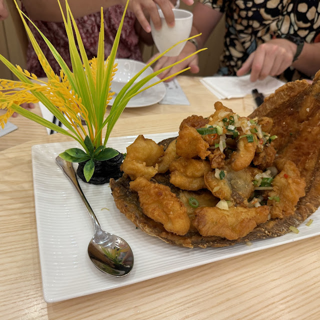 Deep Fried Flounder with Salted Pepper