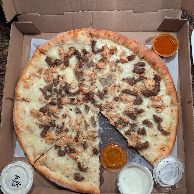 Combo Gyro Pizza