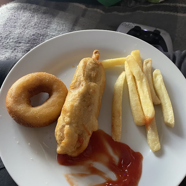 Hotdog Onion Ring and Chips