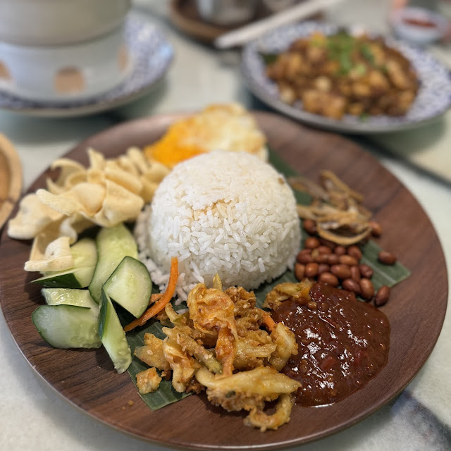 Nasi Lemak with Fried Chicken