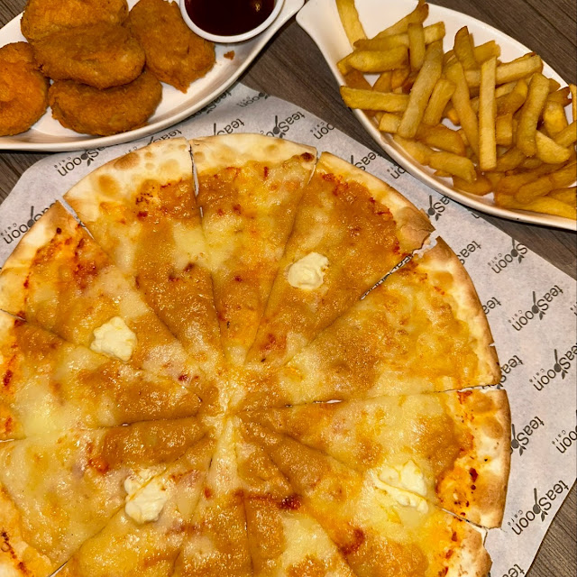 Hawaiian Cheesy Delight