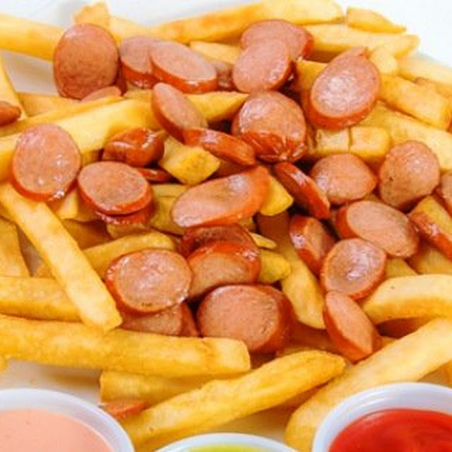 Salchipapas