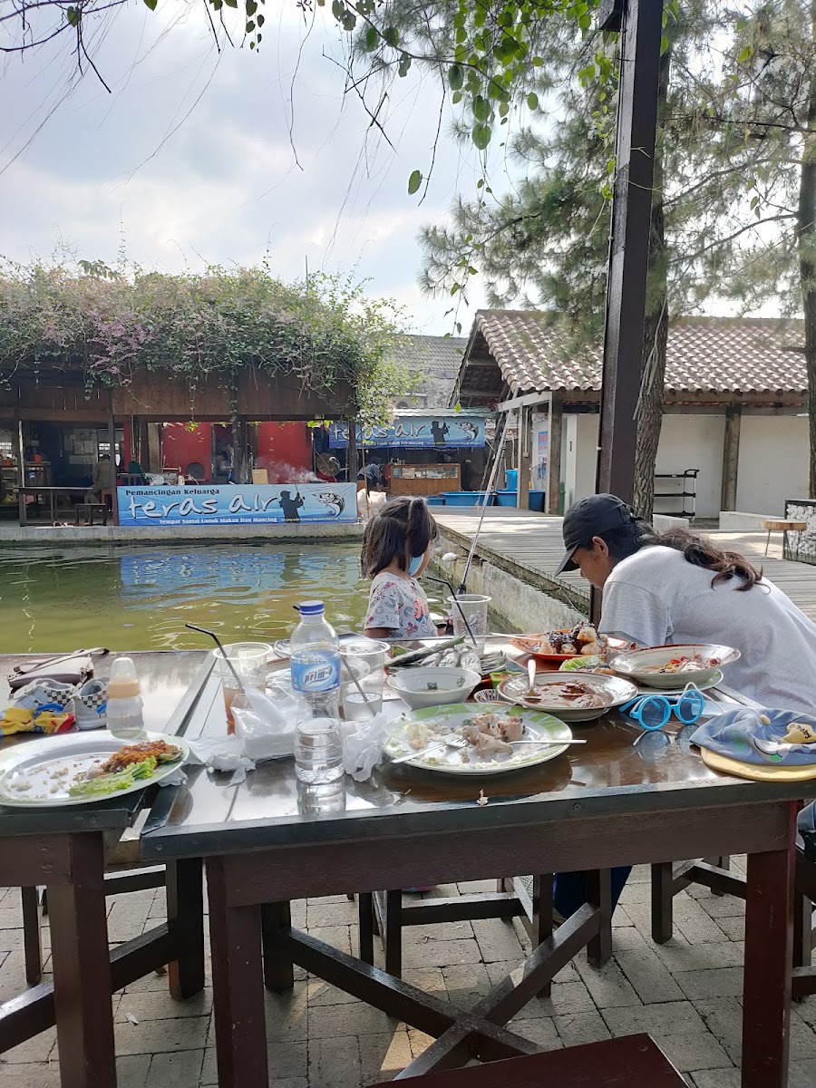 TERAS AIR KUNTUM