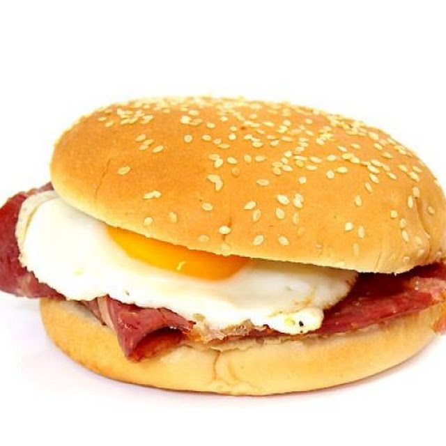 Egg and Bacon Roll