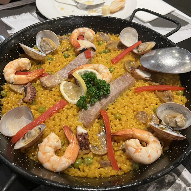 Black Paella