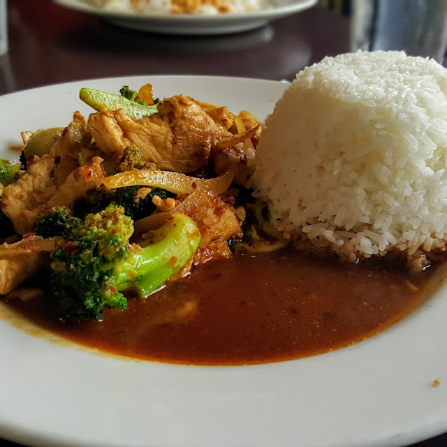 Stir-Fried Chicken with Chili Paste